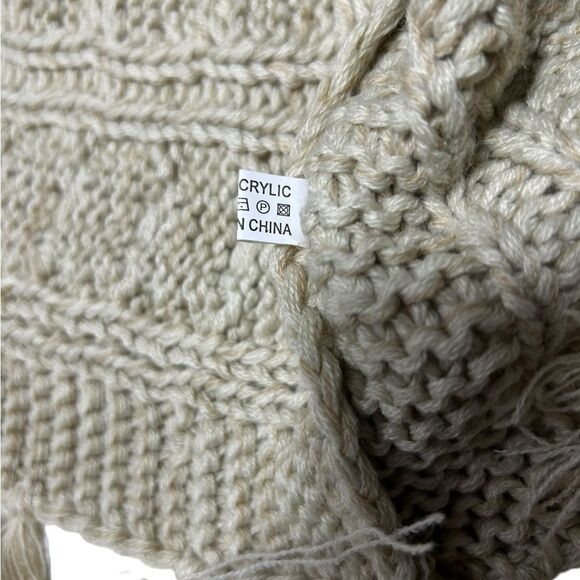 Cable Knit Turtleneck Poncho Sweater Tan Cream Neutral Color Fringe Chunky Knit - Picture 10 of 10